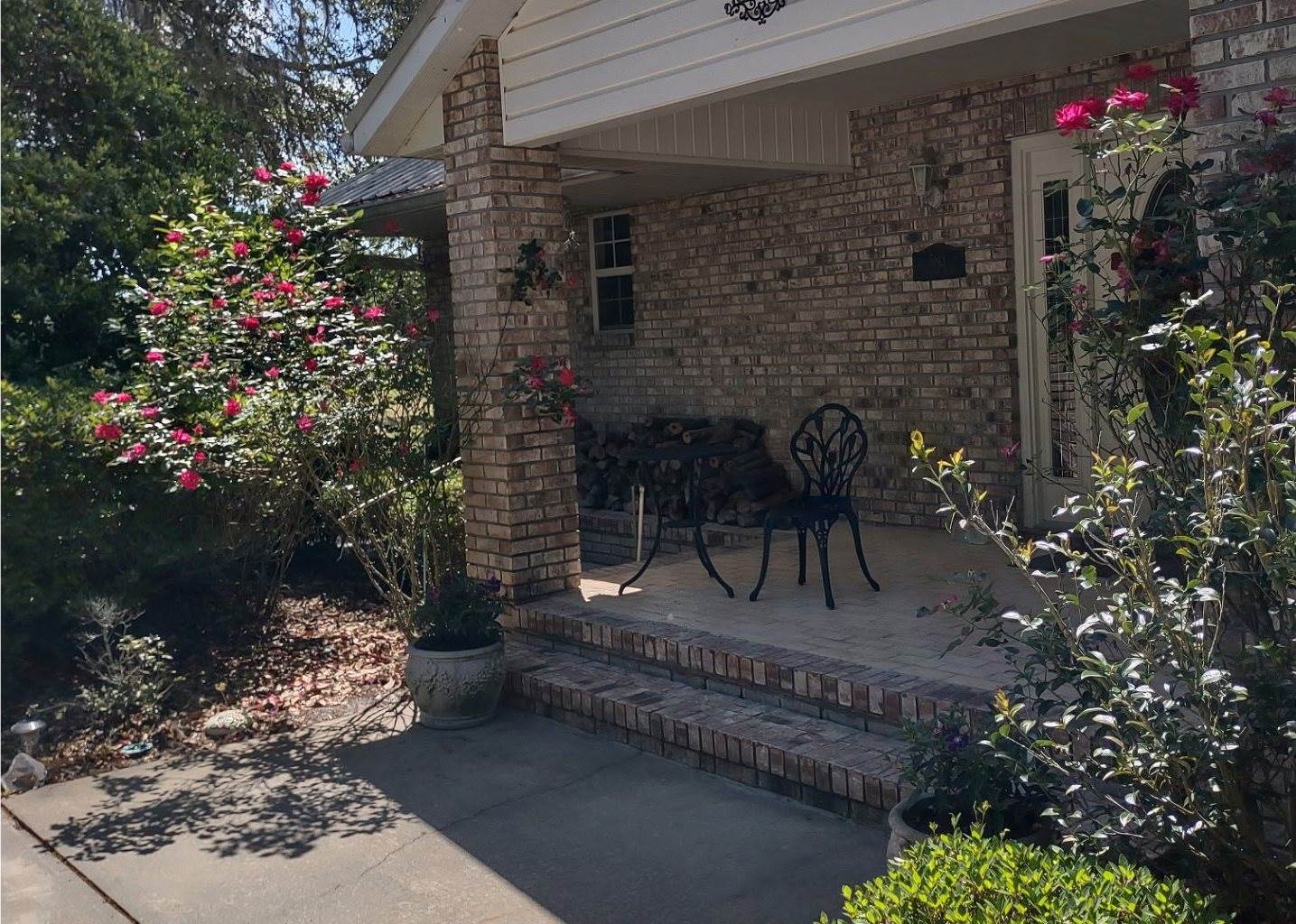 580 SW Aviation Dr, Lake City, FL 32025