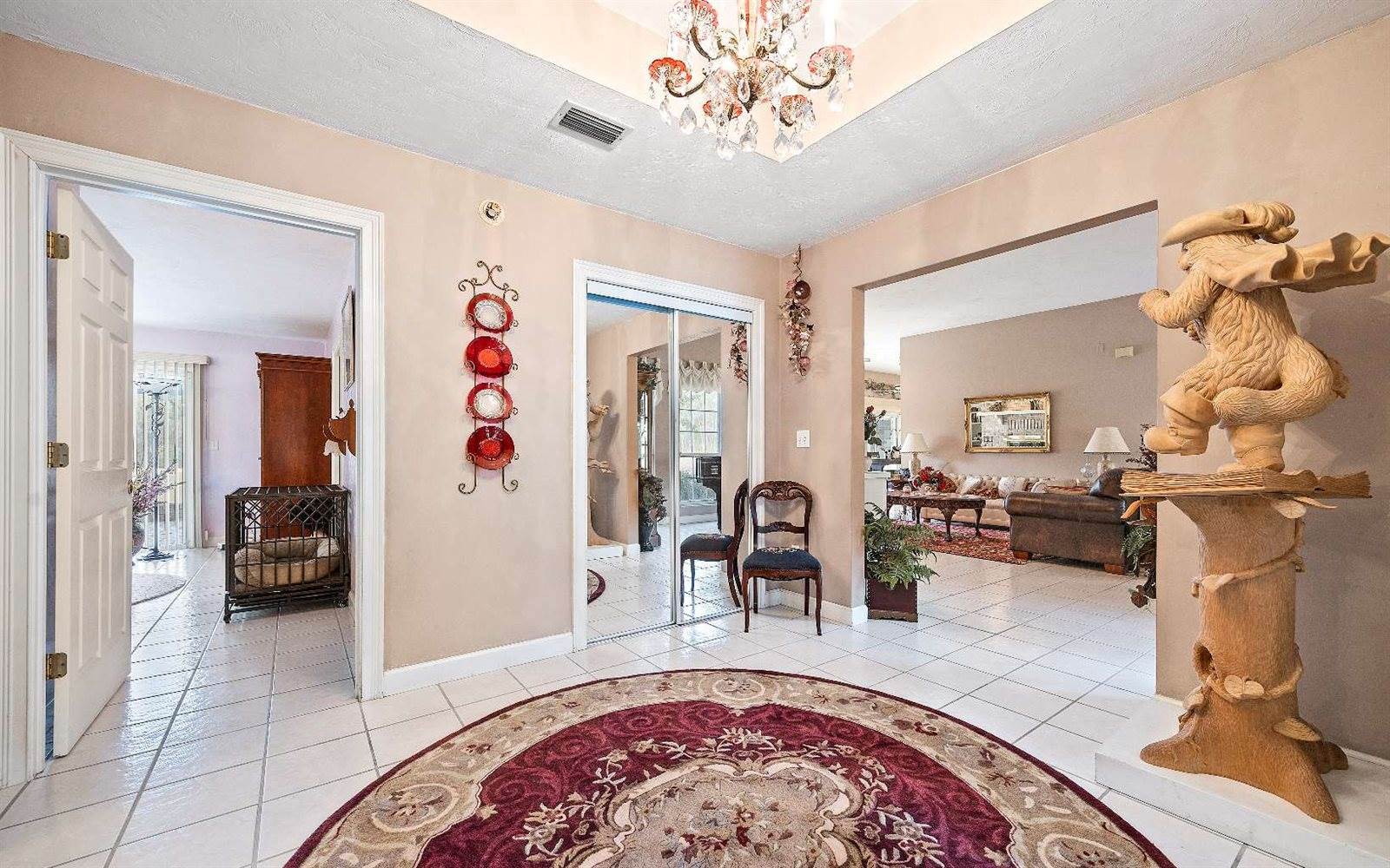 580 SW Aviation Dr, Lake City, FL 32025