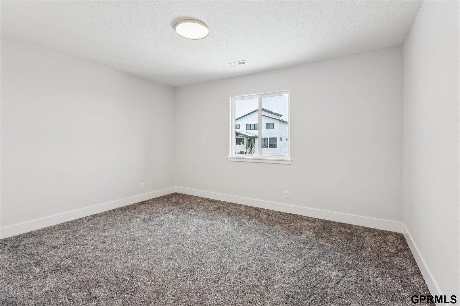 17012 Abigail Street, Bennington, NE 68007