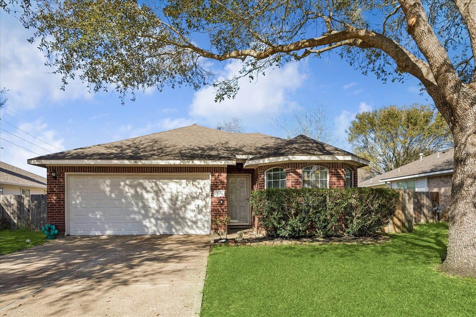 5719 Cochise Drive, Richmond, TX 77469