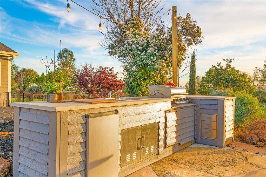 10441 Doe Mill, Chico, CA 95928