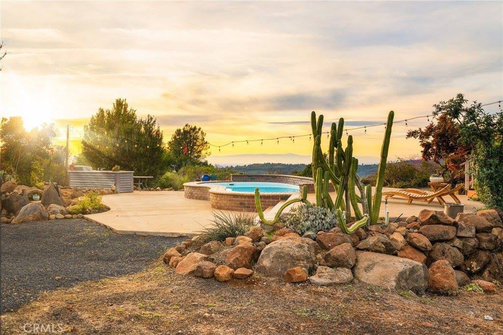 10441 Doe Mill, Chico, CA 95928