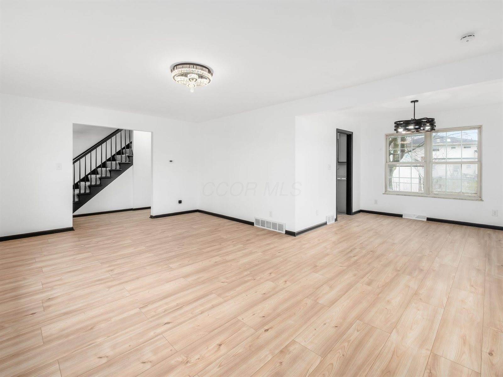 1439 Firwood Drive, Columbus, OH 43229