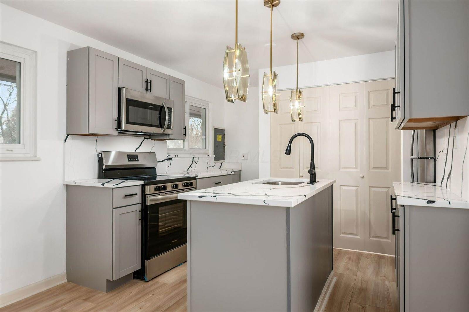 3457 Roswell Drive, Columbus, OH 43227