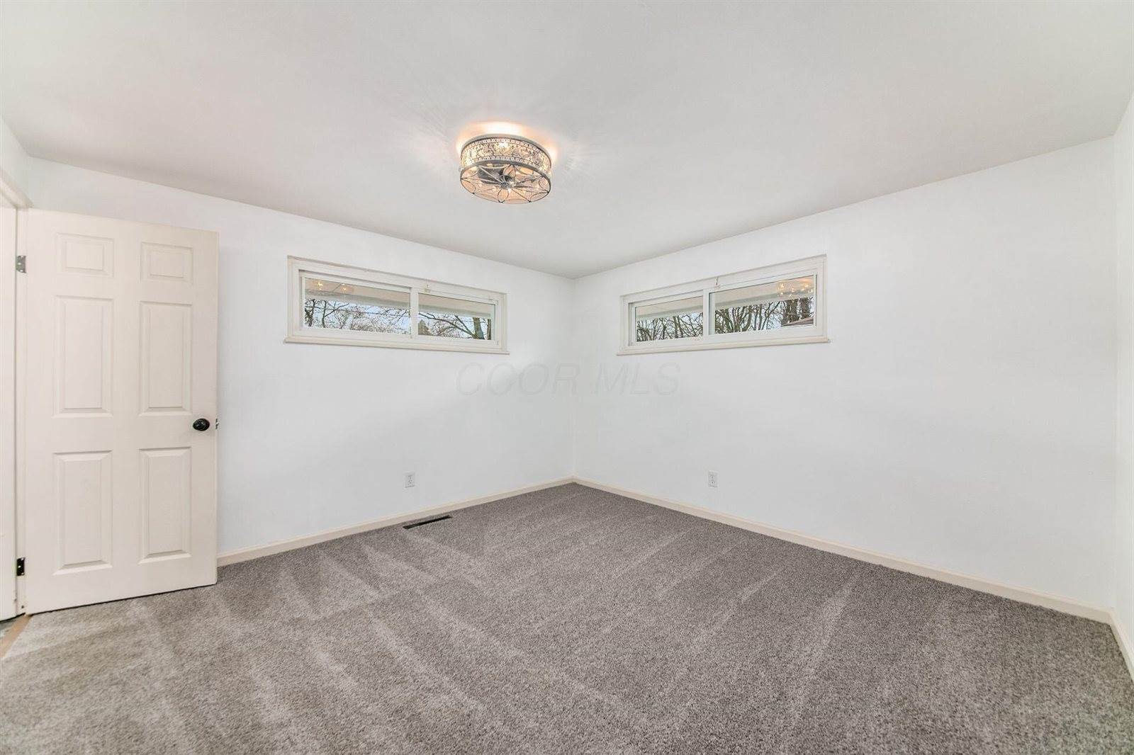 3457 Roswell Drive, Columbus, OH 43227