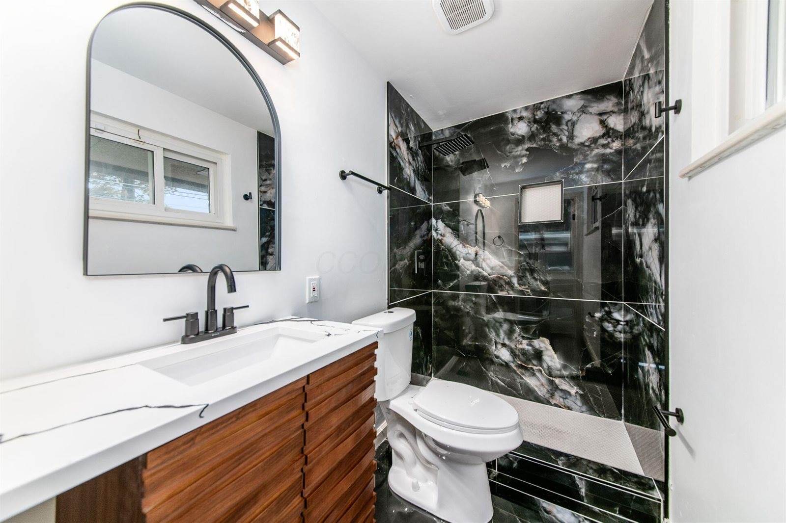 3457 Roswell Drive, Columbus, OH 43227