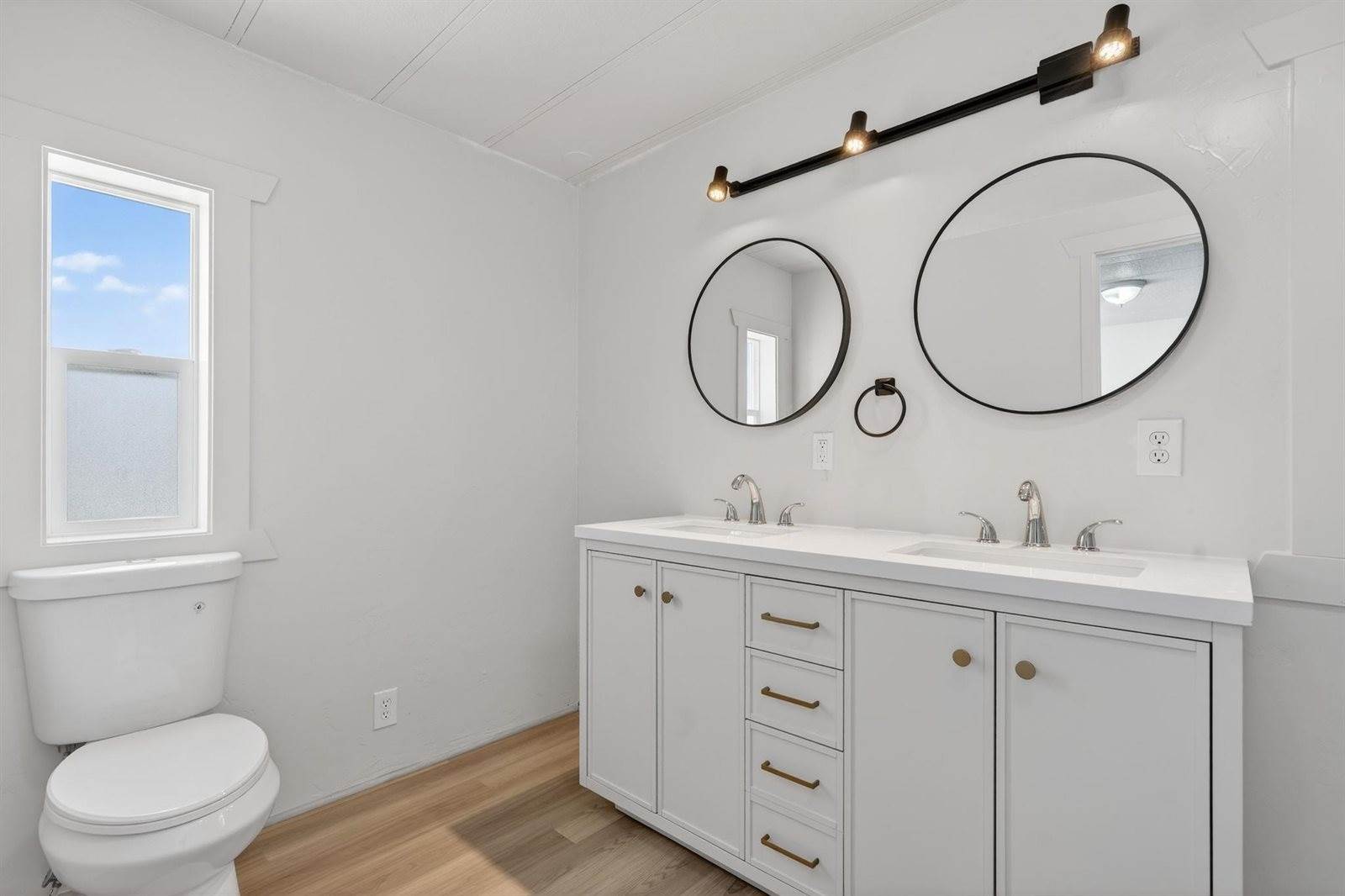 165 Hillcrest #62, American Falls, ID 83211