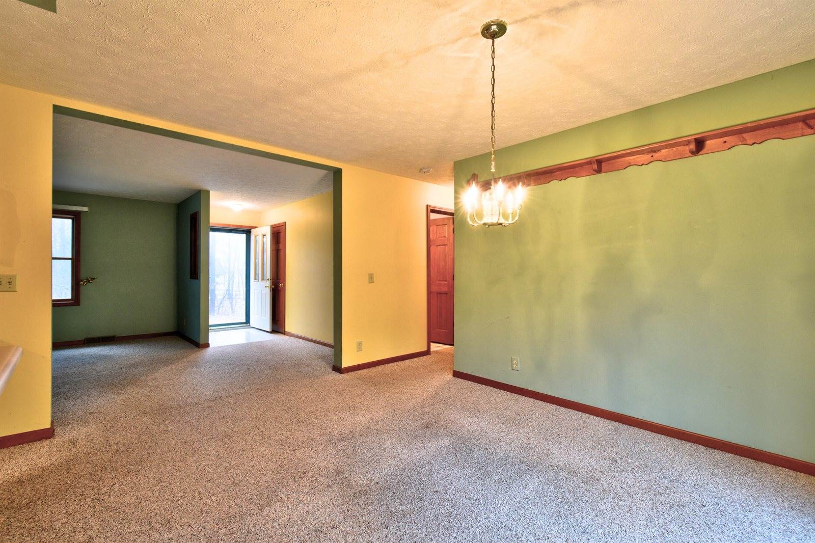 7585 Tree Top Lane, Pigeon, MI 48755