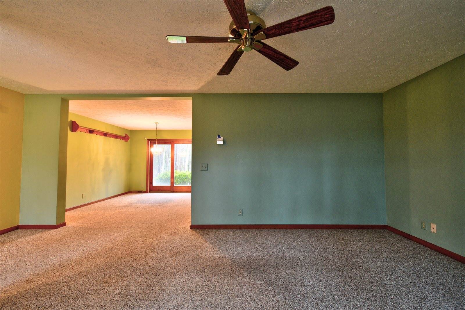 7585 Tree Top Lane, Pigeon, MI 48755