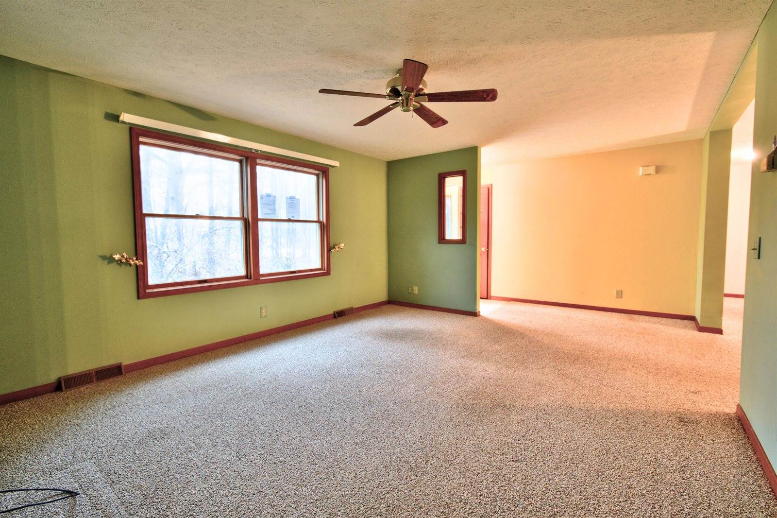 7585 Tree Top Lane, Pigeon, MI 48755