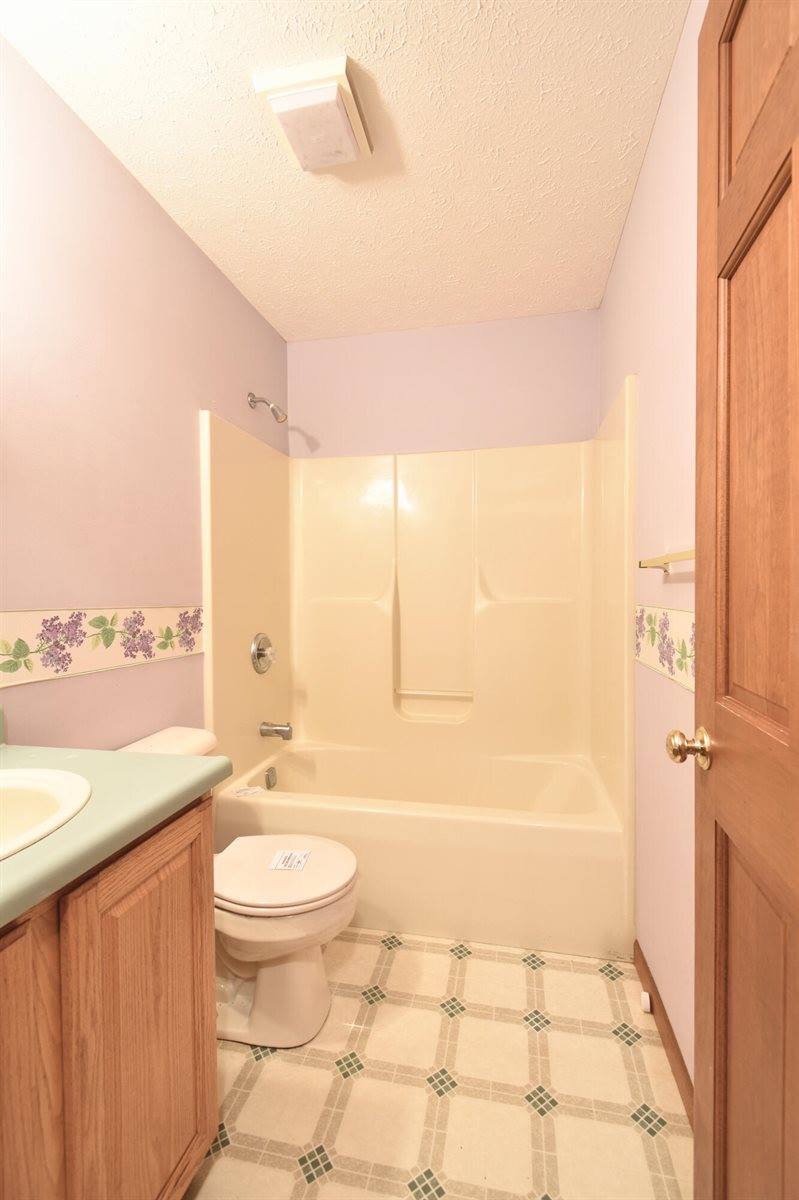 7585 Tree Top Lane, Pigeon, MI 48755