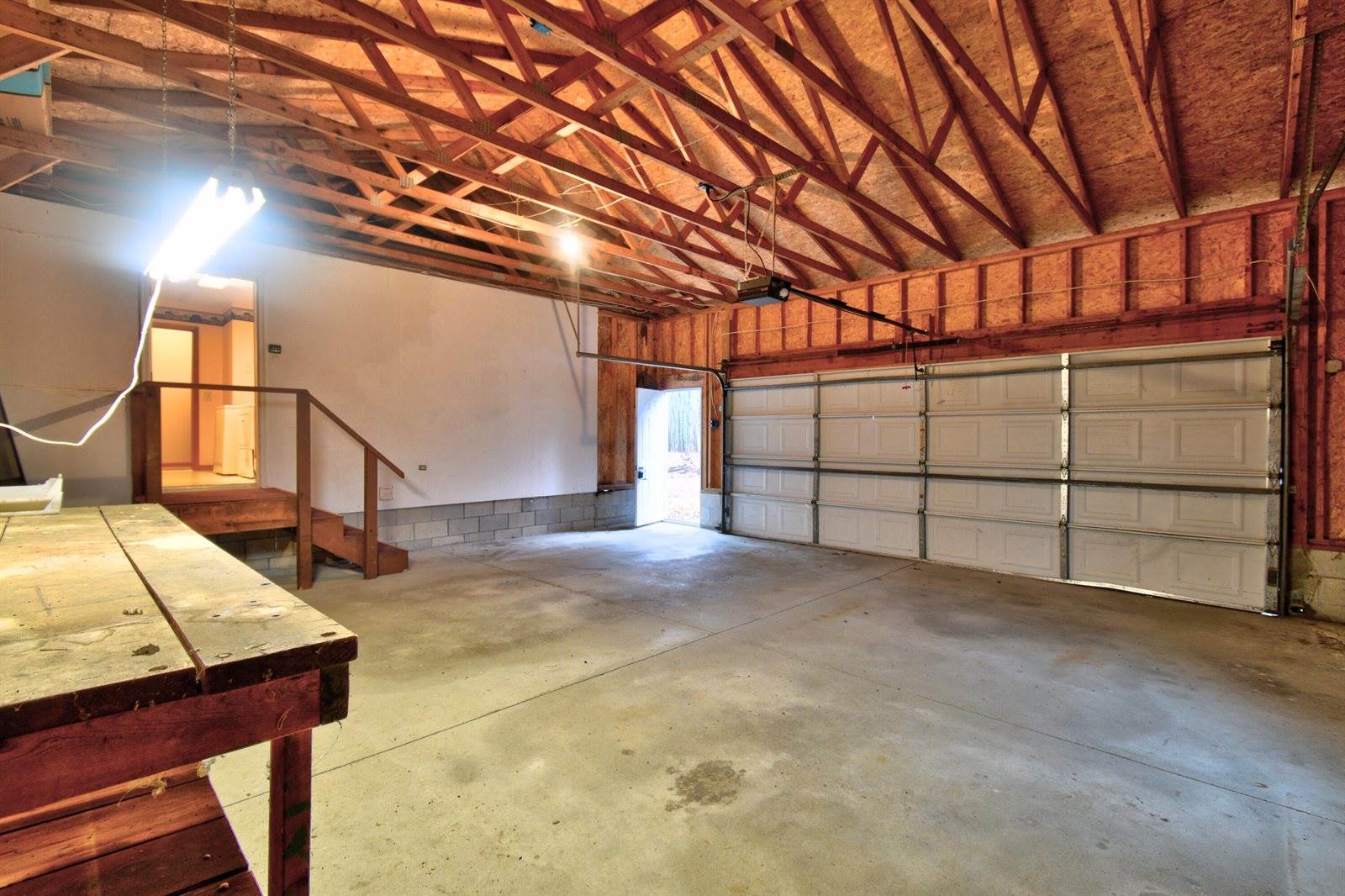 7585 Tree Top Lane, Pigeon, MI 48755