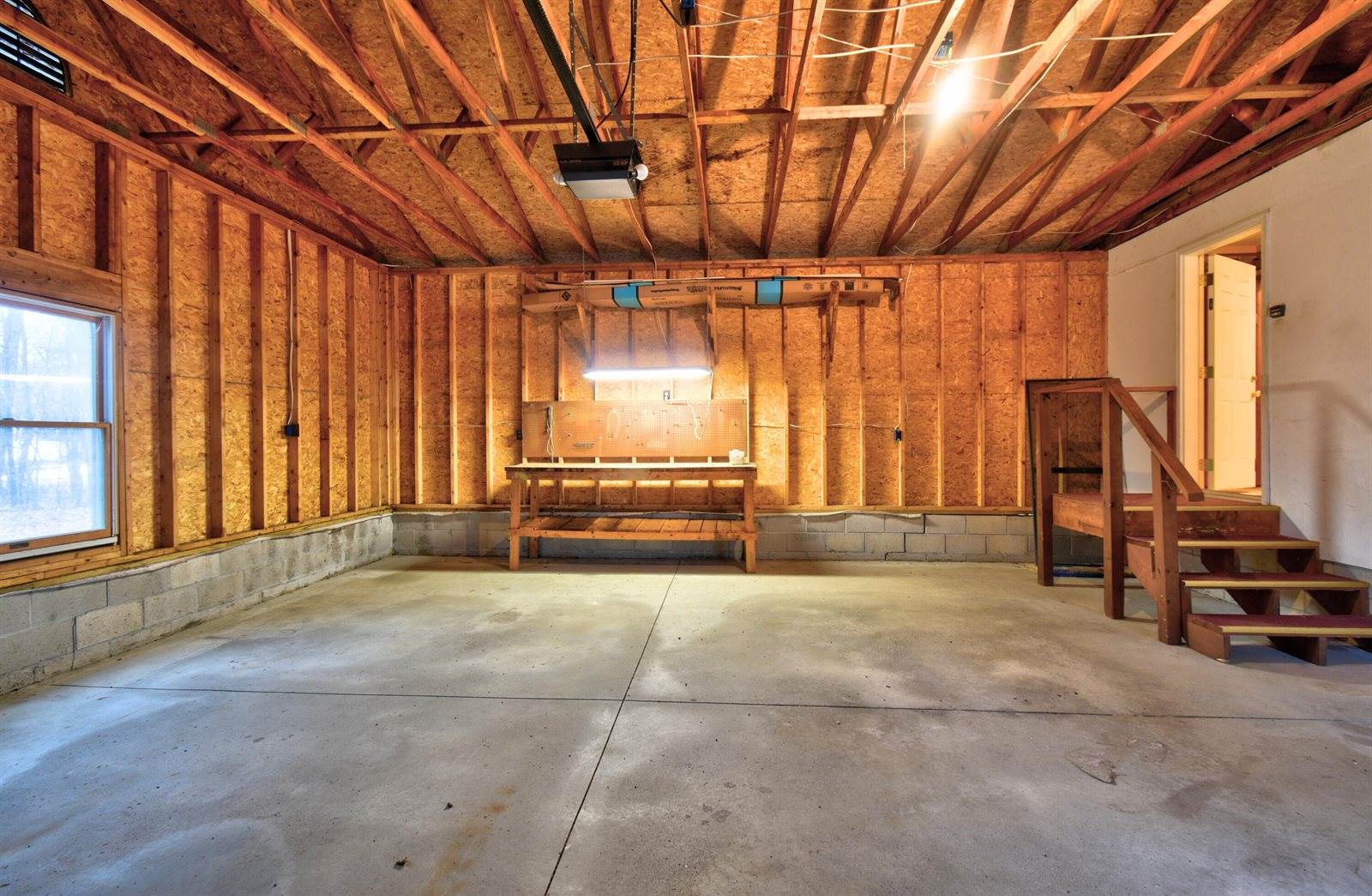 7585 Tree Top Lane, Pigeon, MI 48755