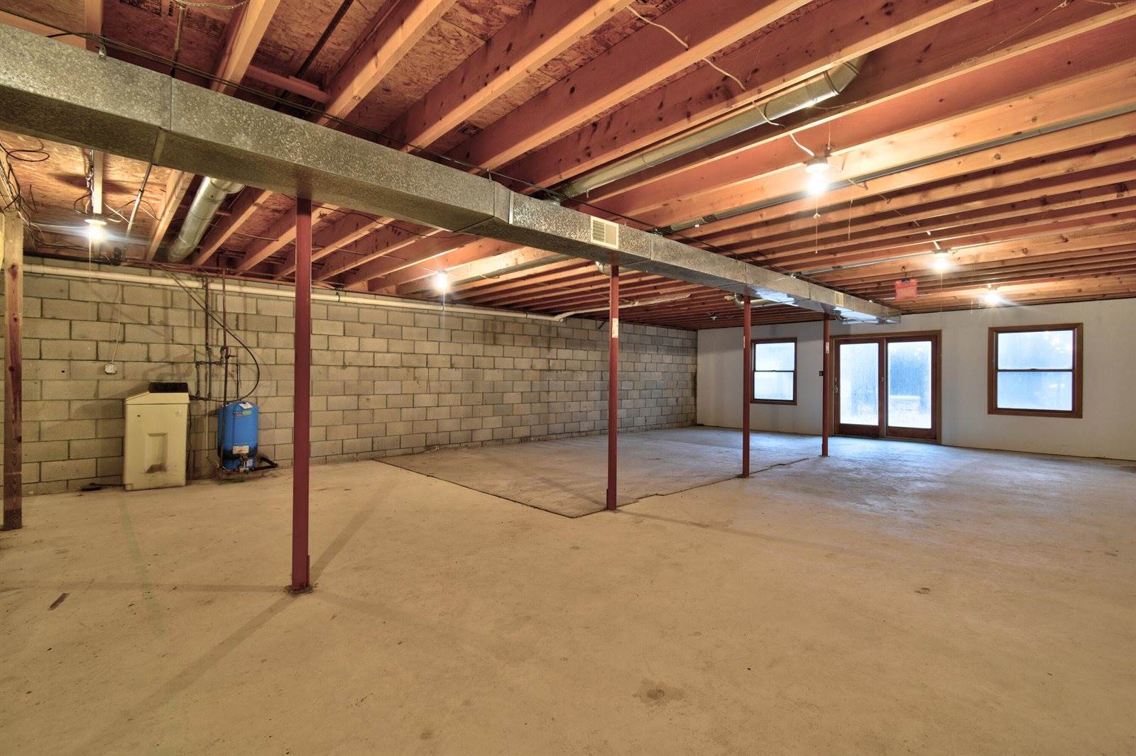 7585 Tree Top Lane, Pigeon, MI 48755