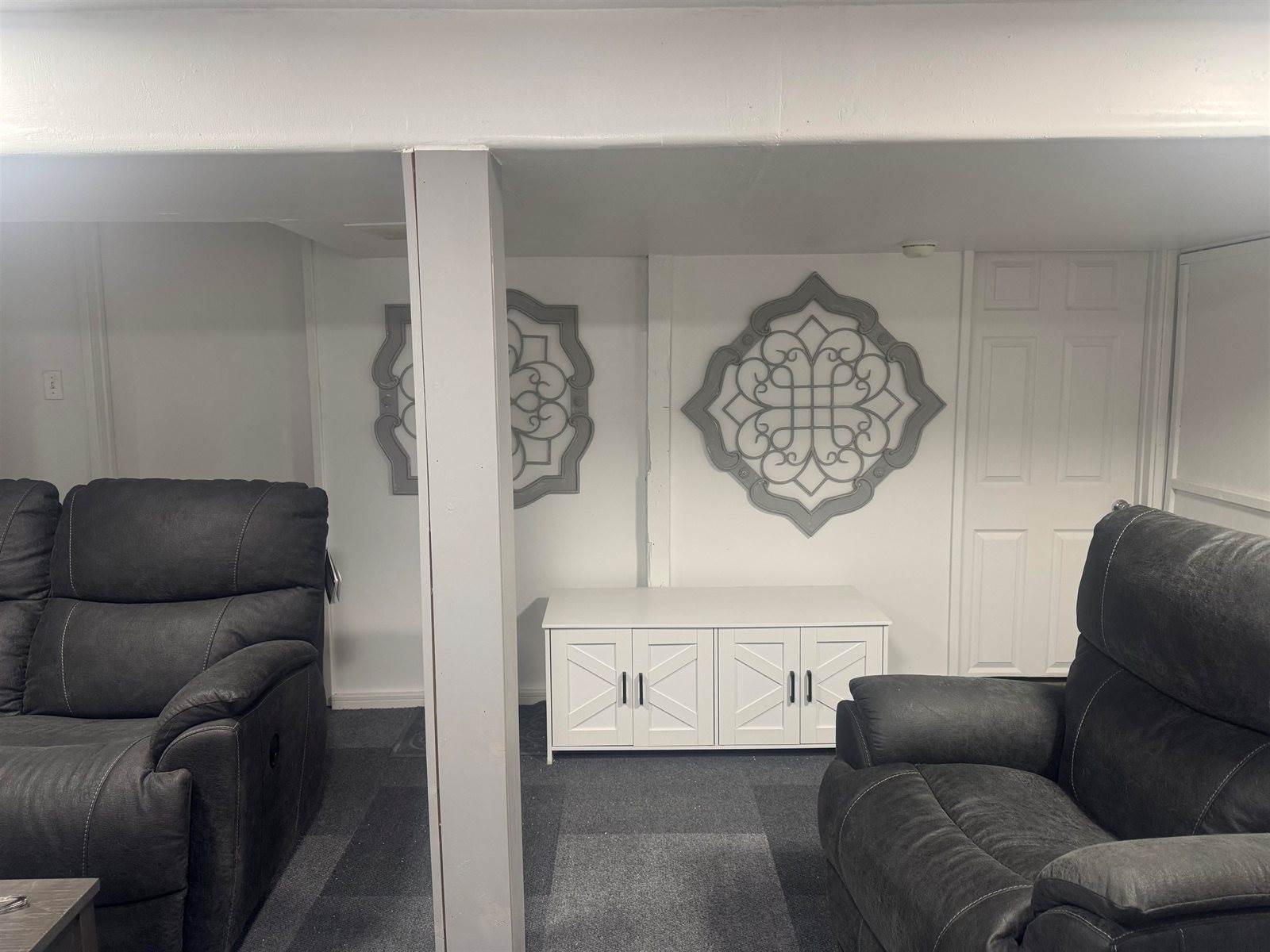 219 Van Buren Street, American Falls, ID 83211