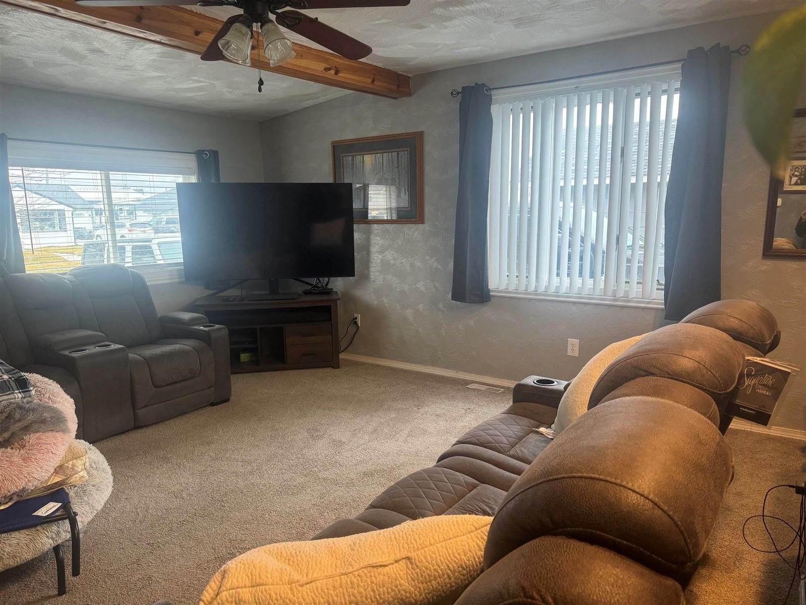 219 Van Buren Street, American Falls, ID 83211