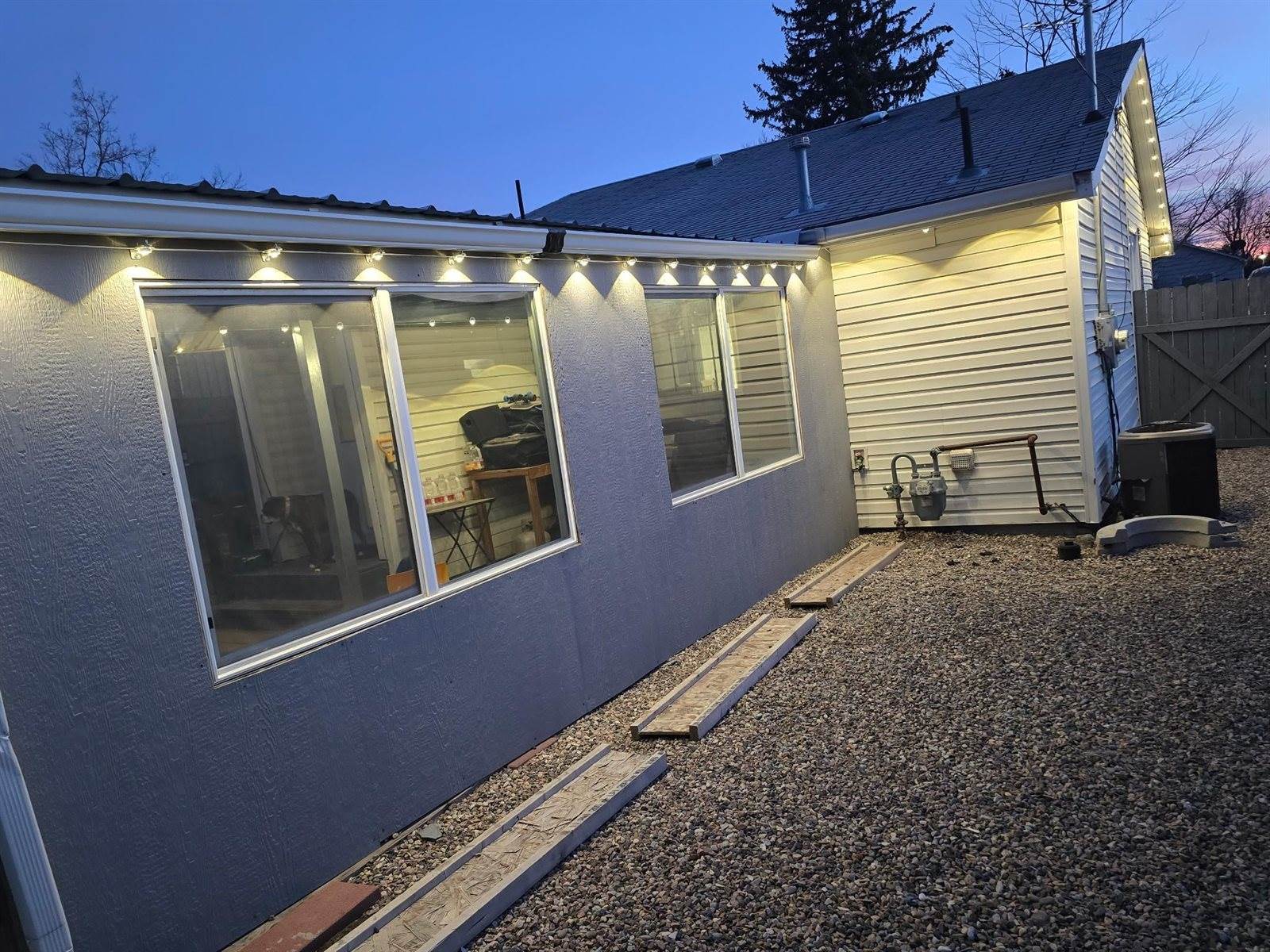 219 Van Buren Street, American Falls, ID 83211