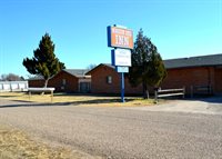 1101 East Oklahoma, Ulysses, KS 67880