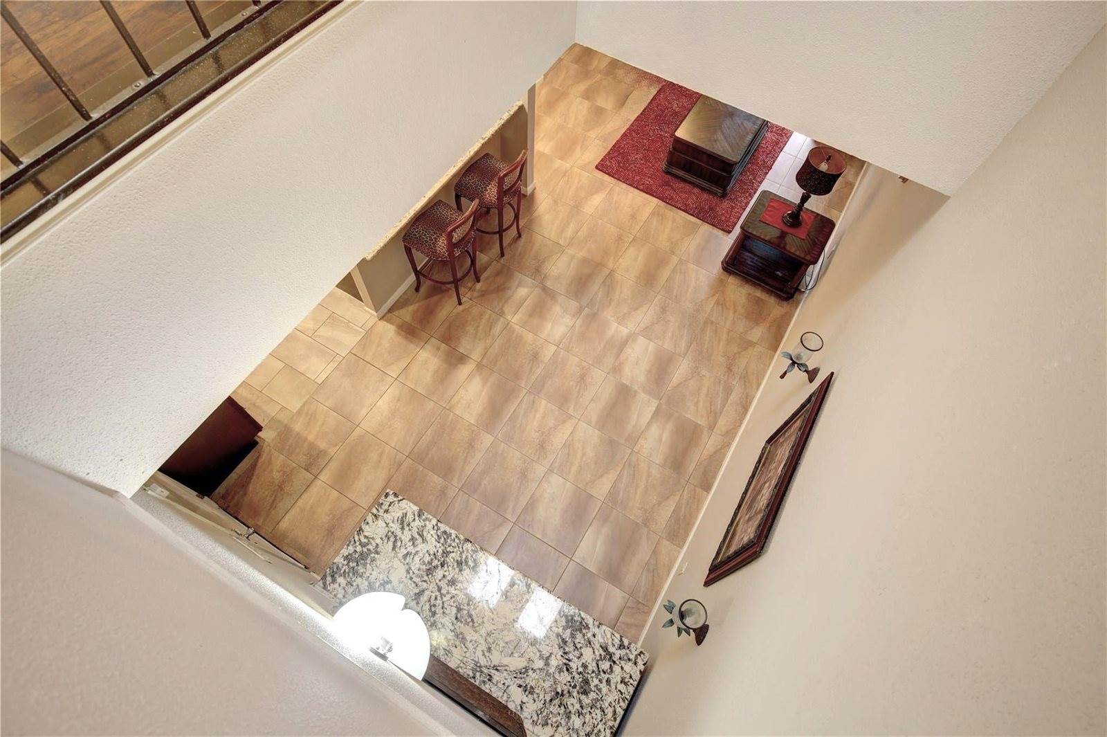 2220 Bering Drive, Houston, TX 77057