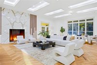 1000 West Wintergreen Road, DeSoto, TX 75115