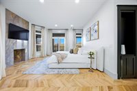 1000 West Wintergreen Road, DeSoto, TX 75115