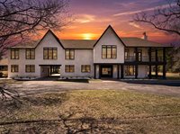 1000 West Wintergreen Road, DeSoto, TX 75115