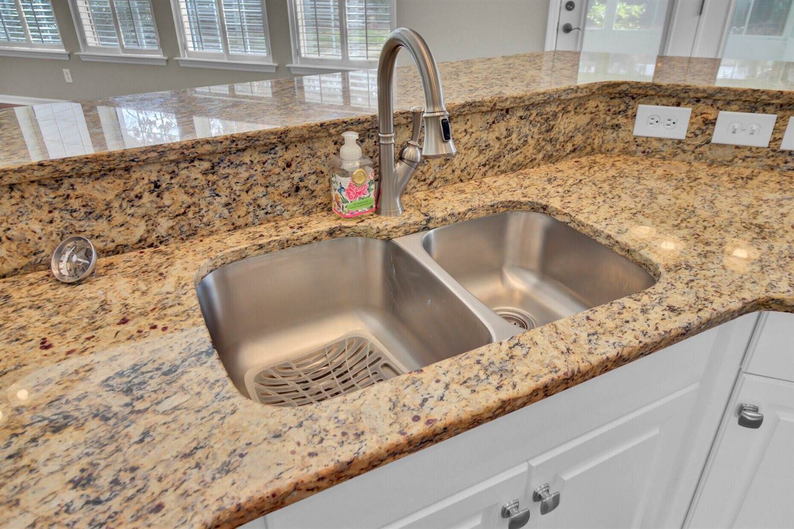 104 Pristine Court, Summerville, SC 29485