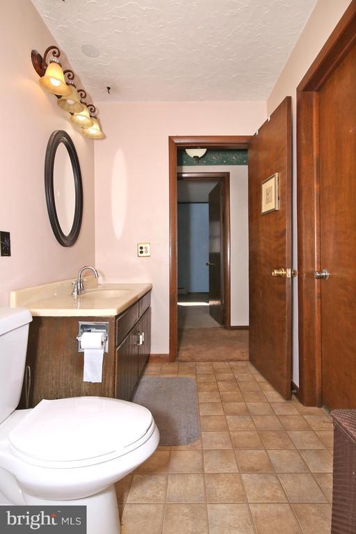 68 Eisenhauer Road, Myerstown, PA 17067