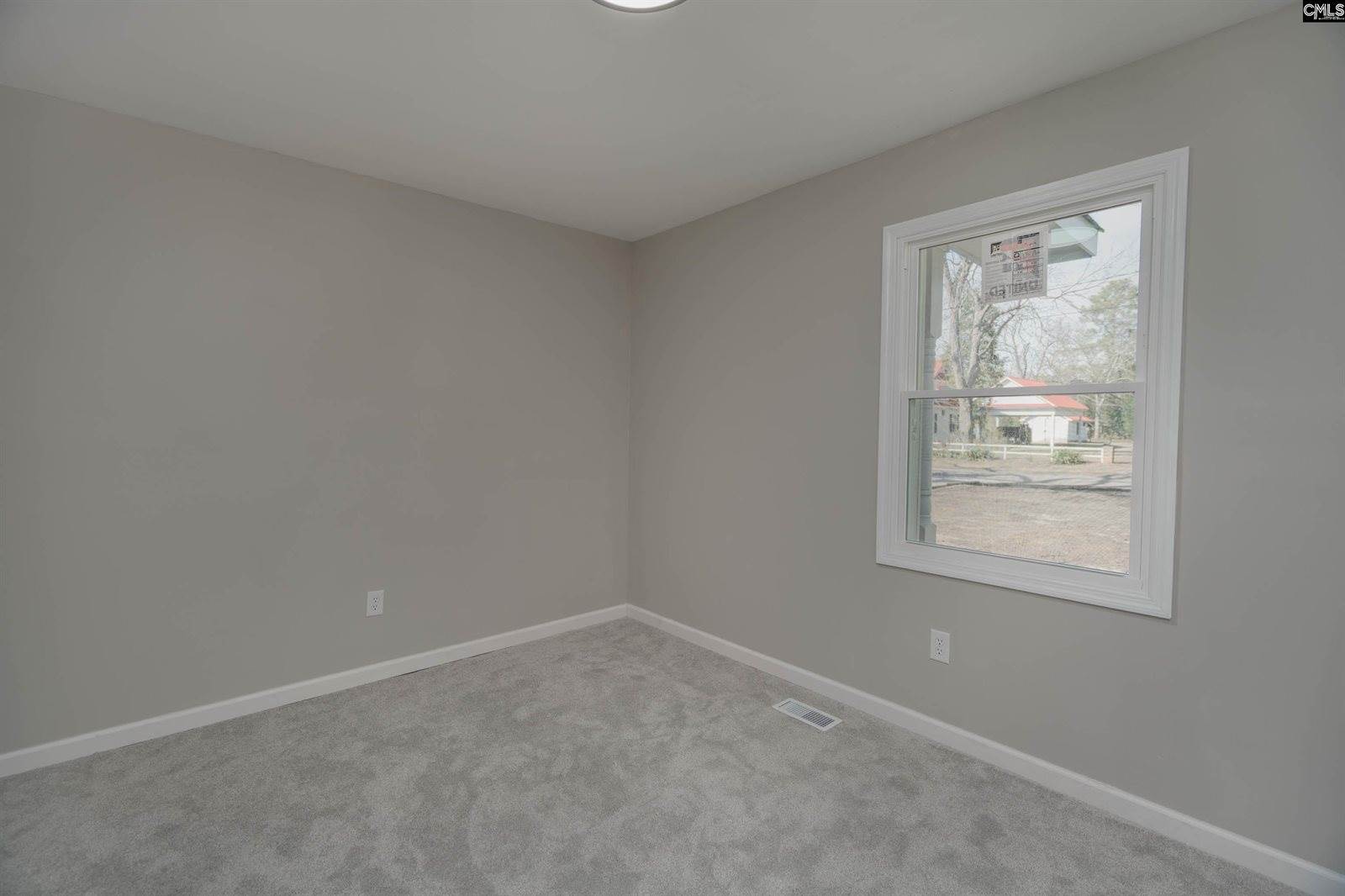 719 Camelia, North, SC 29112