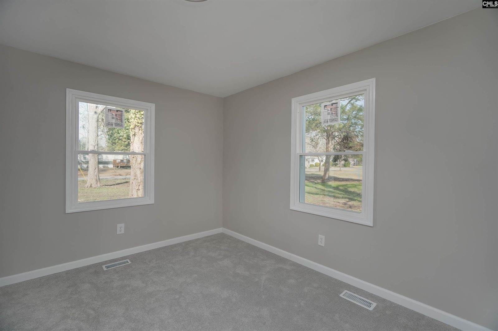 719 Camelia, North, SC 29112