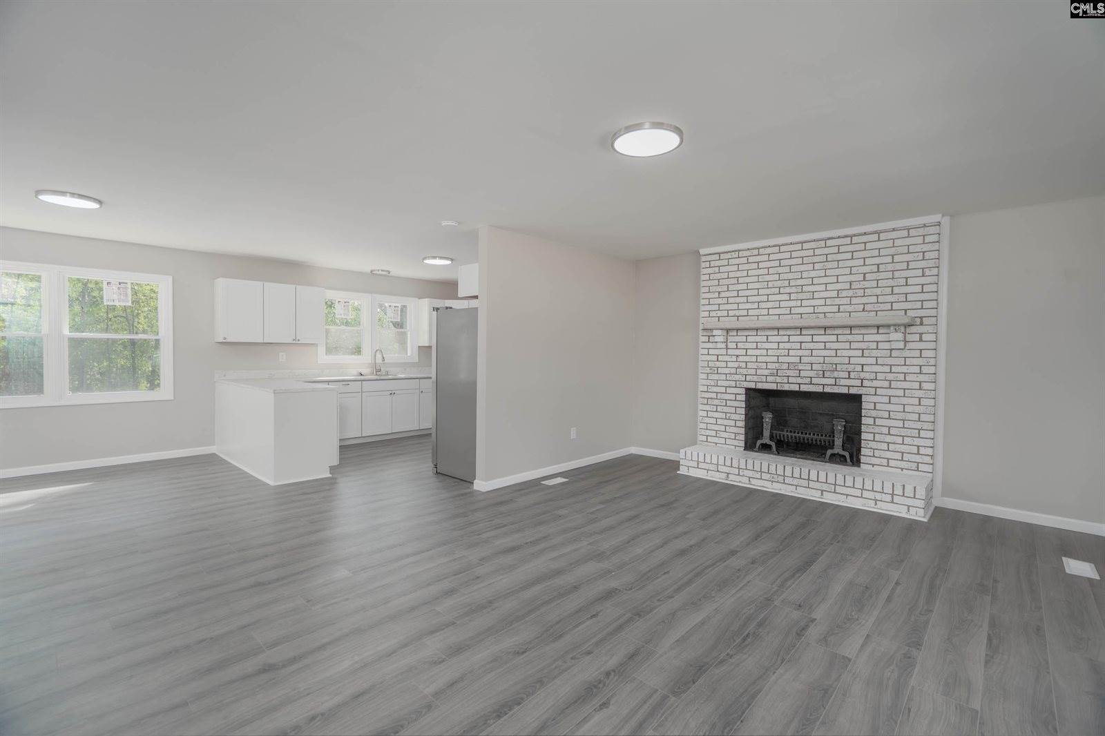 719 Camelia, North, SC 29112