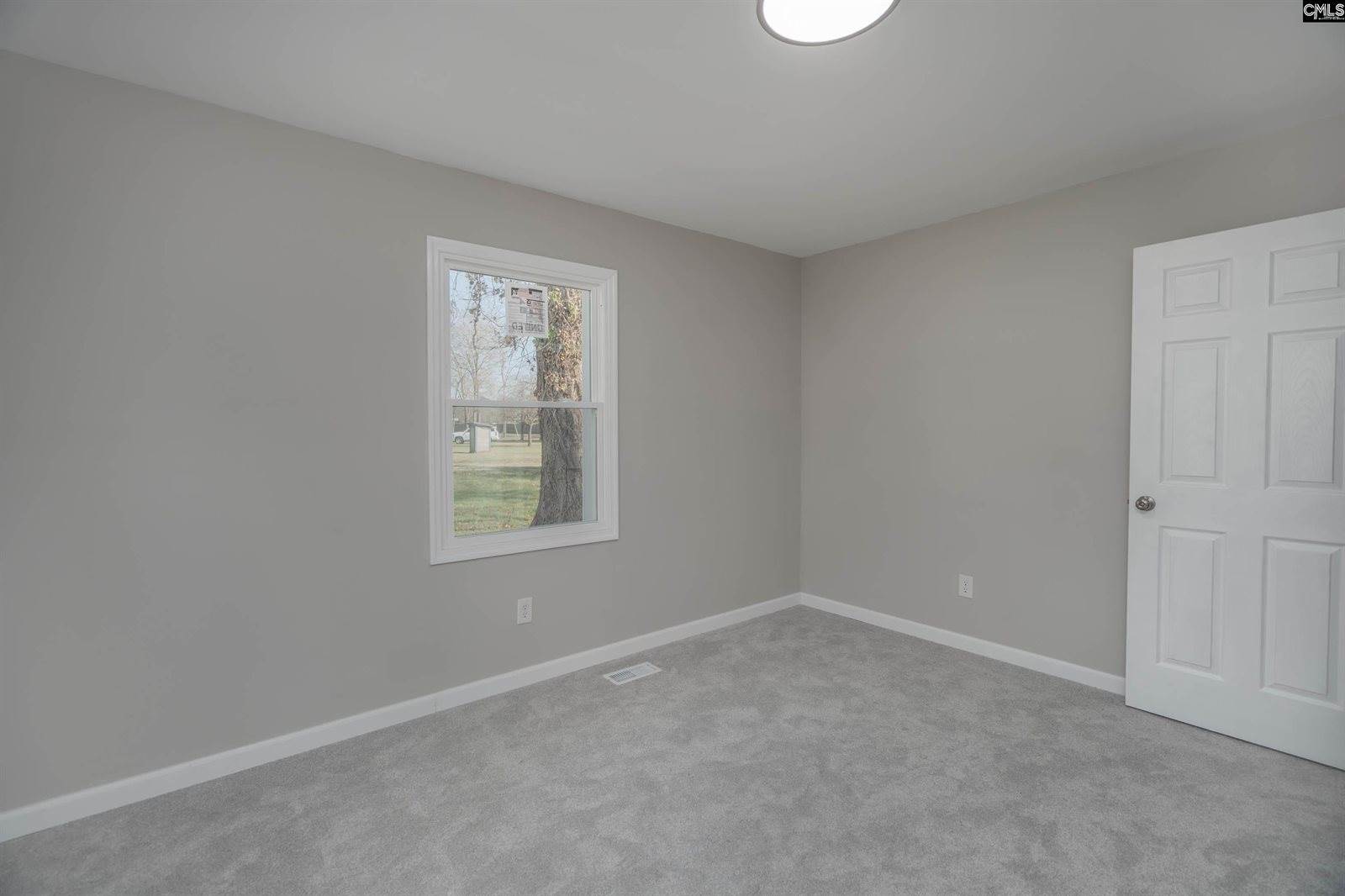 719 Camelia, North, SC 29112