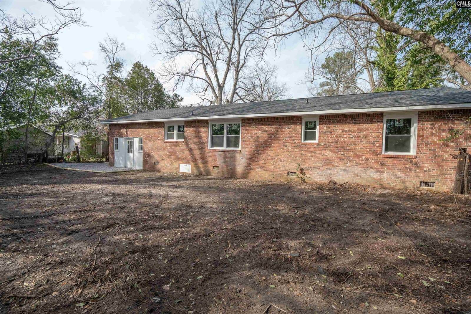 719 Camelia, North, SC 29112
