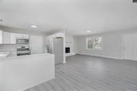 719 Camelia, North, SC 29112