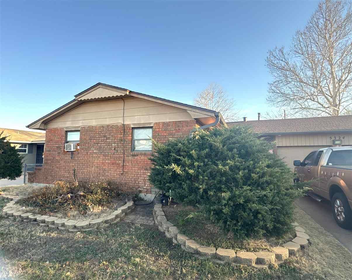 5324 NW Glenn Ave, Lawton, OK 73505