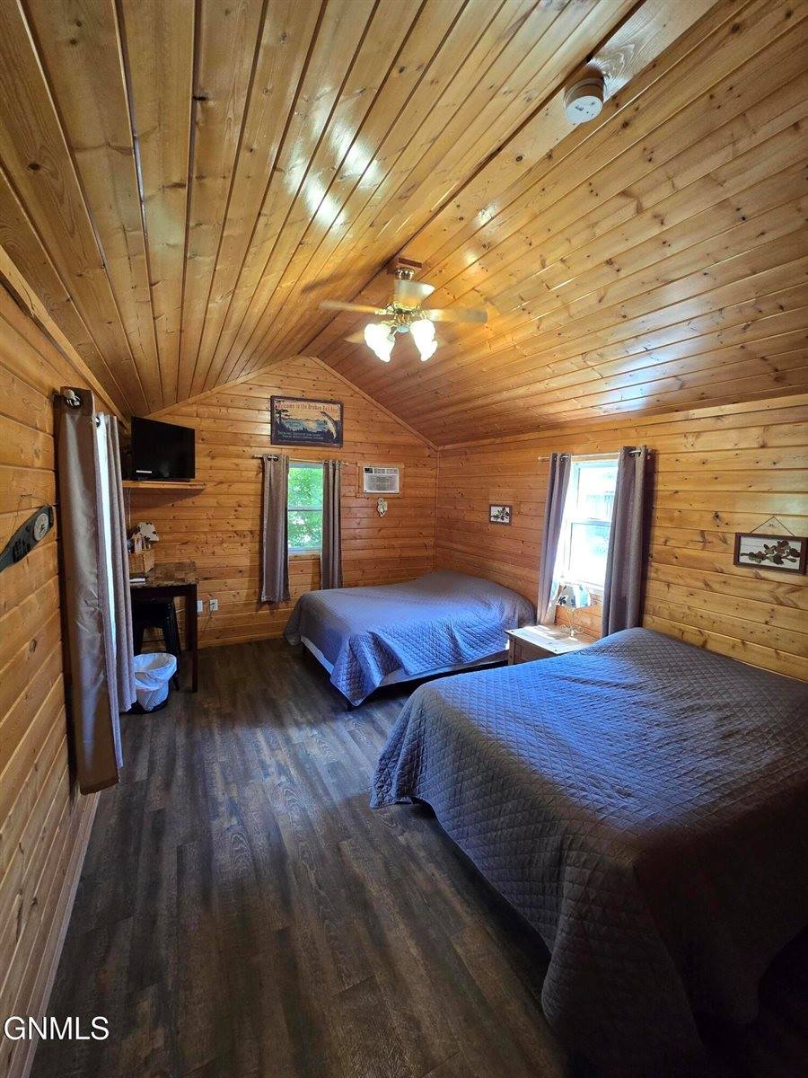 803 Broadway Street, Napoleon, ND 58561