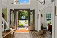 9464 Doe Meadow Dr, Germantown, TN 38139