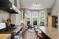 9464 Doe Meadow Dr, Germantown, TN 38139