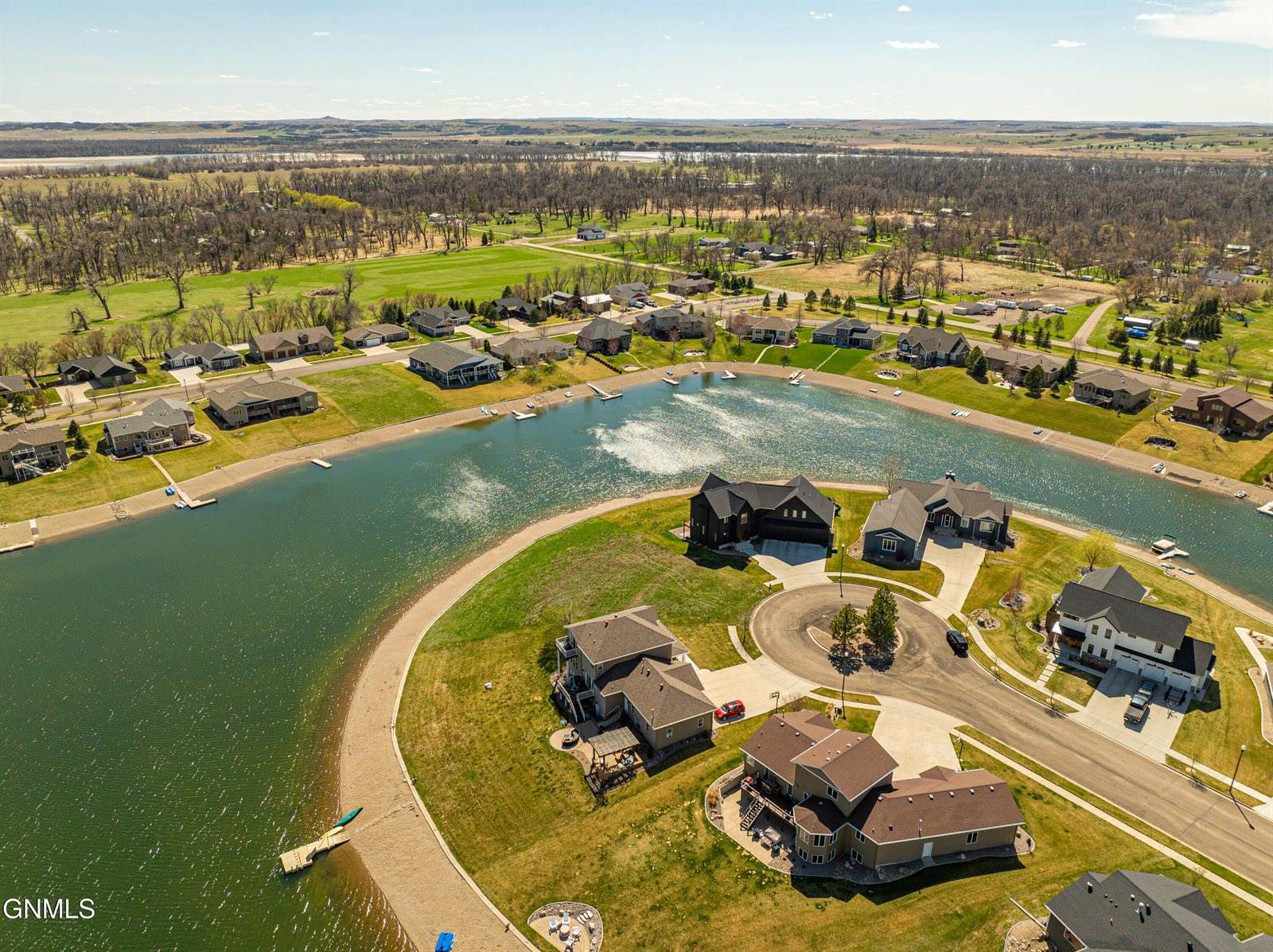 3821 Neptune Circle, Bismarck, ND 58504