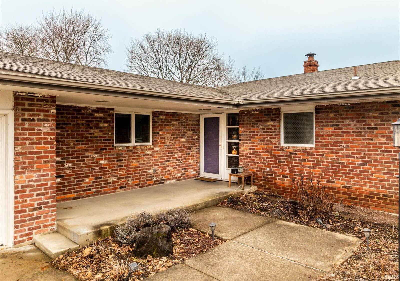 1005 N Bittersweet Lane, Muncie, IN 47304