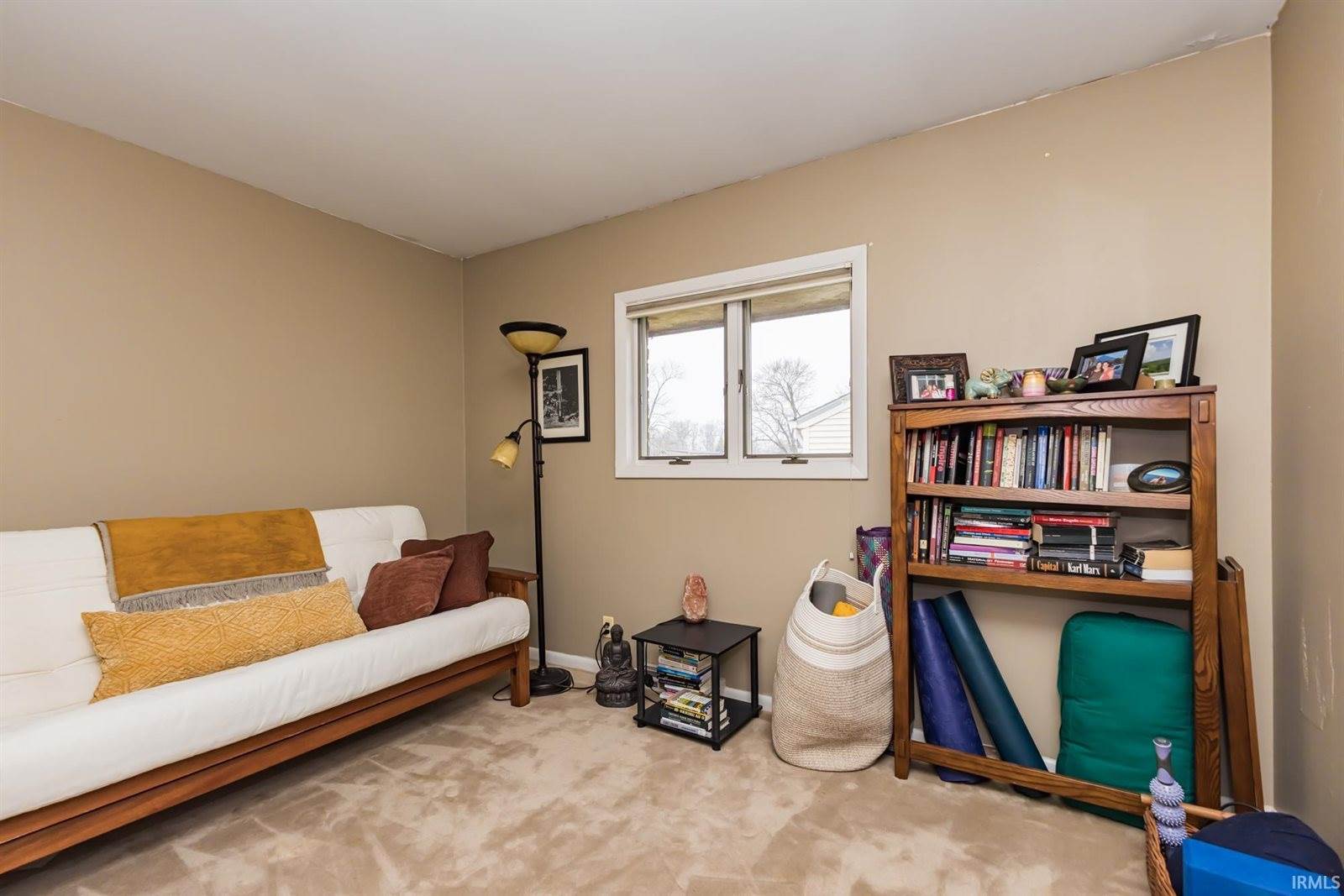 1005 N Bittersweet Lane, Muncie, IN 47304
