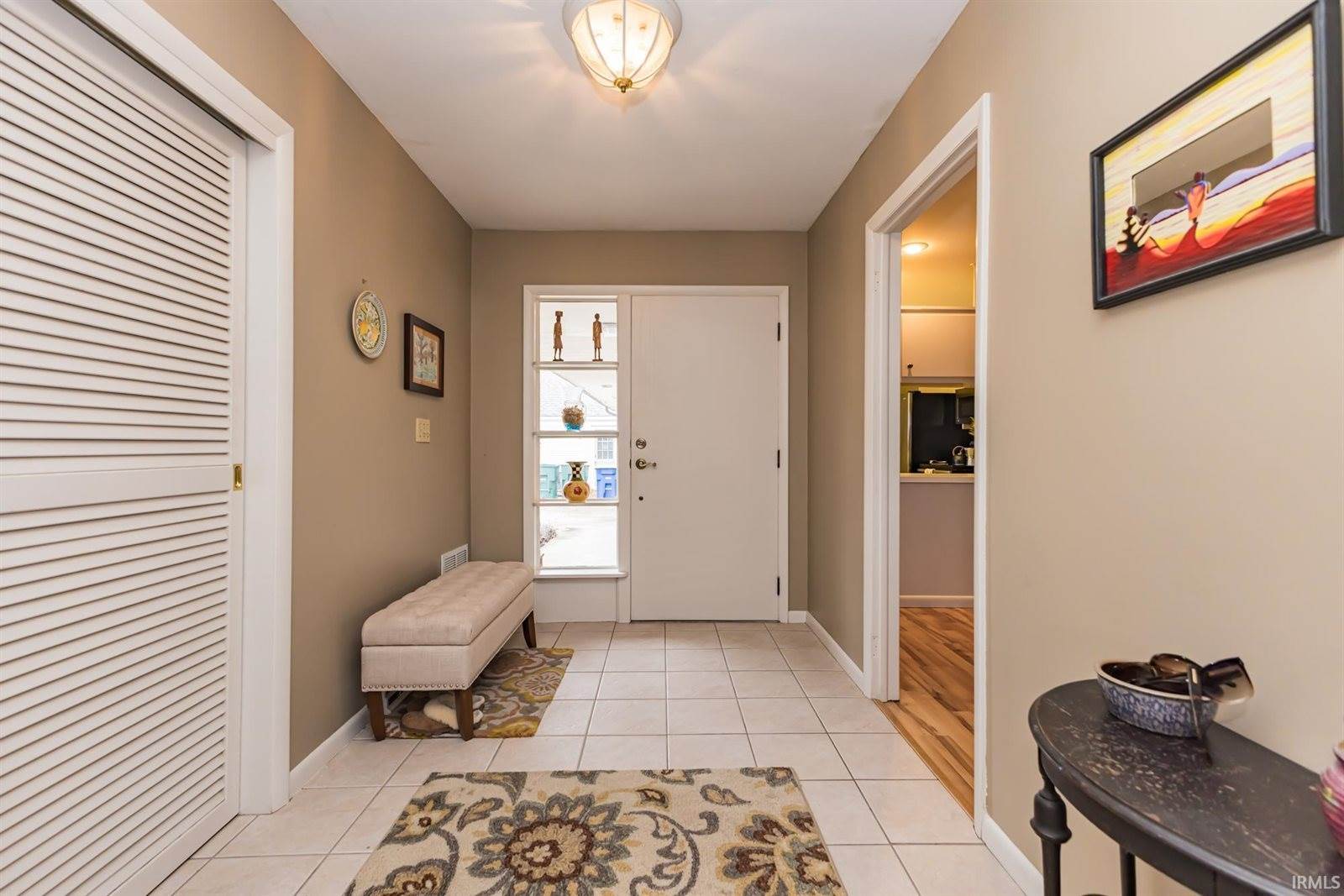 1005 N Bittersweet Lane, Muncie, IN 47304