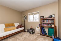 1005 N Bittersweet Lane, Muncie, IN 47304