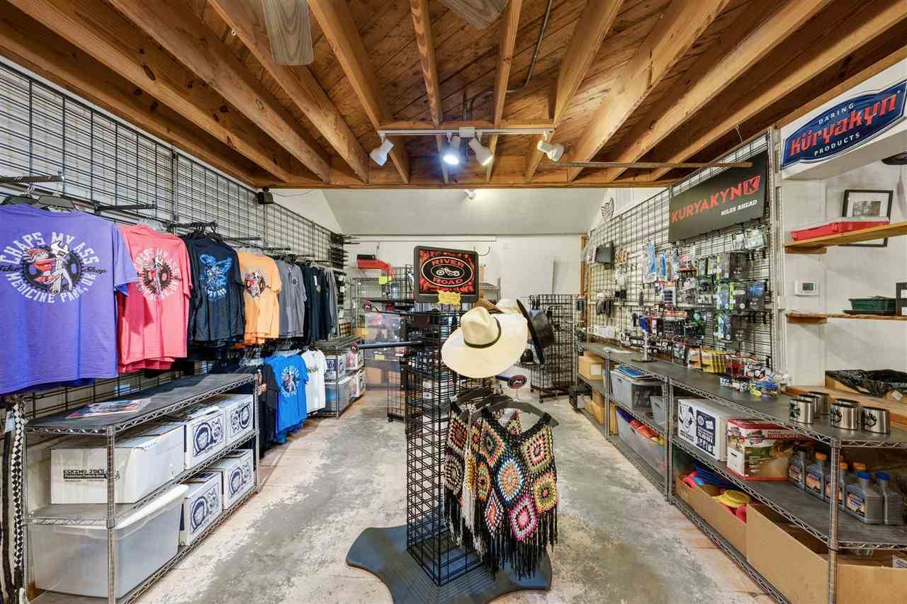 181 Forest Ave, Medicine Park, OK 73557