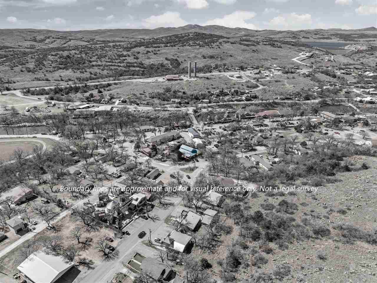 181 Forest Ave, Medicine Park, OK 73557