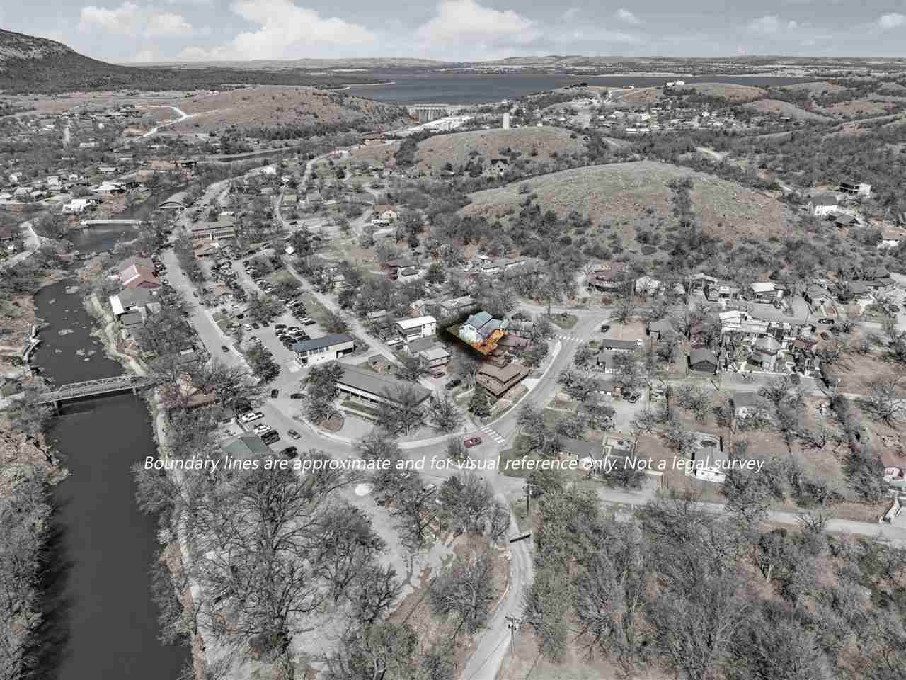 181 Forest Ave, Medicine Park, OK 73557