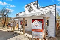 181 Forest Ave, Medicine Park, OK 73557