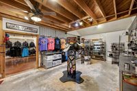 181 Forest Ave, Medicine Park, OK 73557