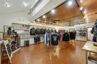 181 Forest Ave, Medicine Park, OK 73557