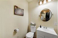 181 Forest Ave, Medicine Park, OK 73557